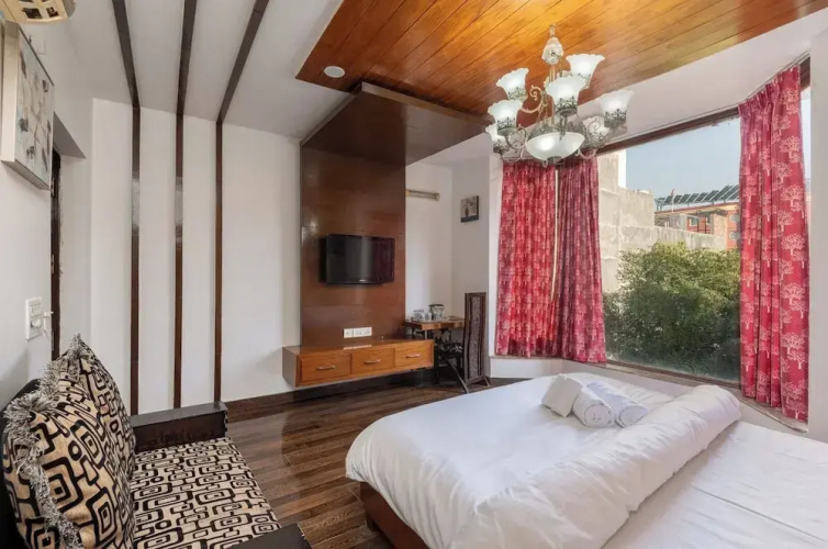 The Venessa Hotel