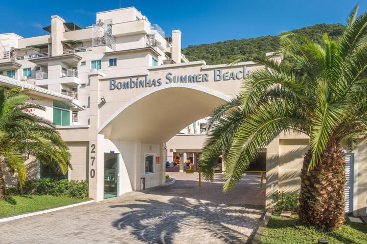 Bombinhas Summer Beach Hotel & SpaOver view