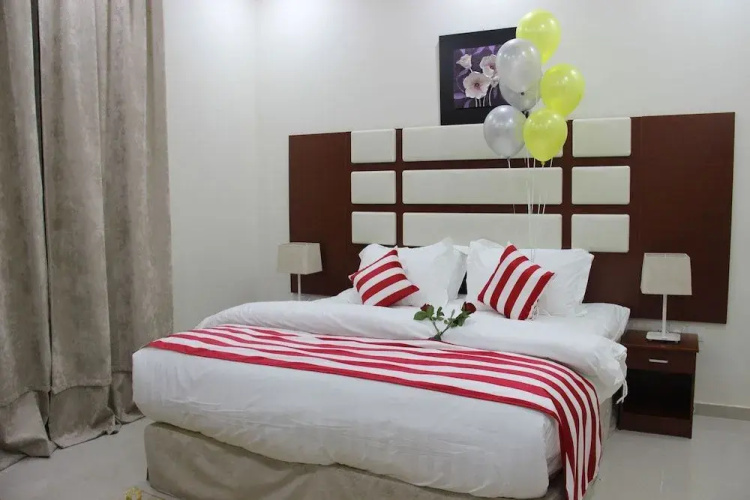 Acacia Hotel