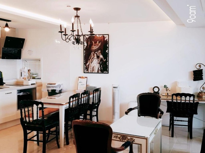 2 Bedrooms Cottage