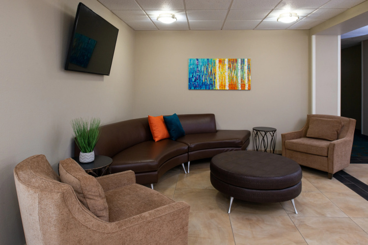 Candlewood Suites Olathe by IHG