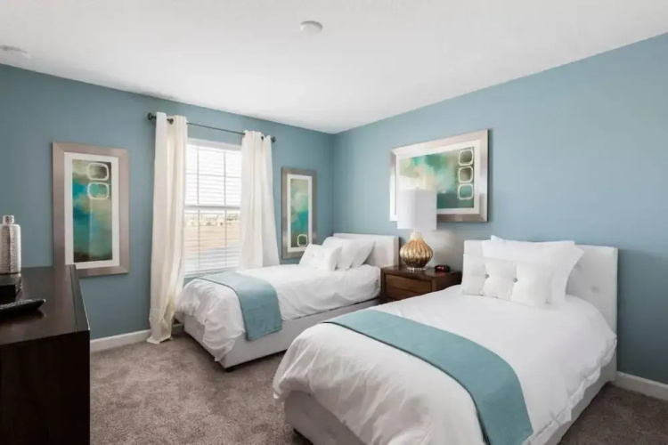 Comfy Home Ideal Location