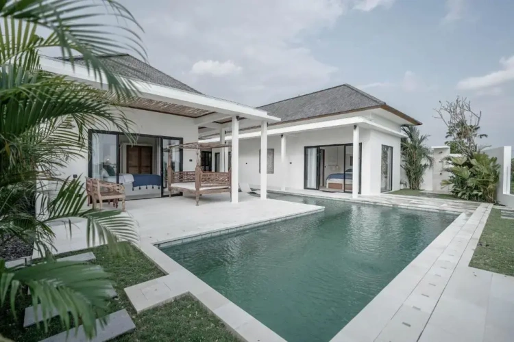 3 Bedrooms Villa