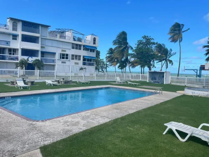 Costa Mar Beach Front Apartment Whith Pool