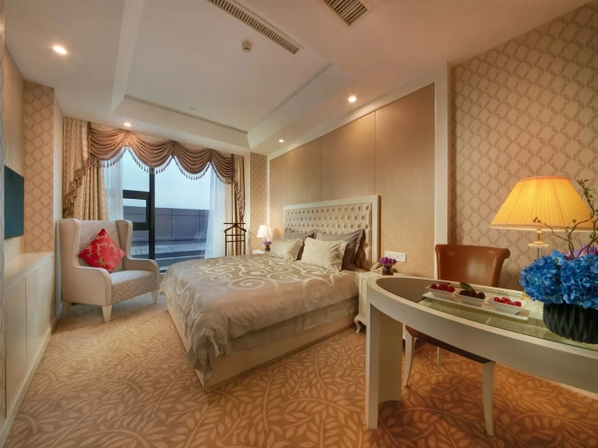 1 Bedroom Duplex Suite