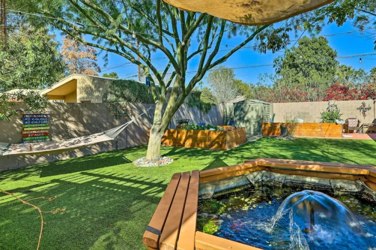 Phoenix Vacation Rental: 2 Mi to Downtown