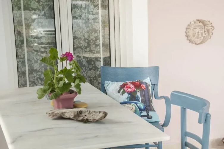 Brezza Apartment E
