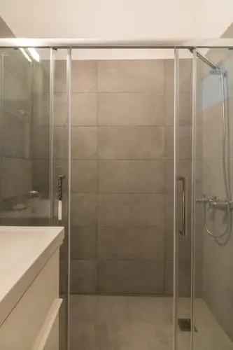 Kariatidon Apartment