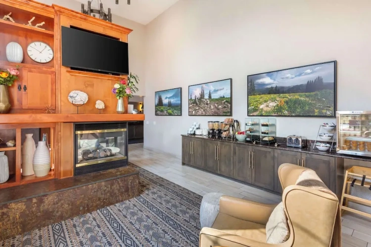 Guest rooms