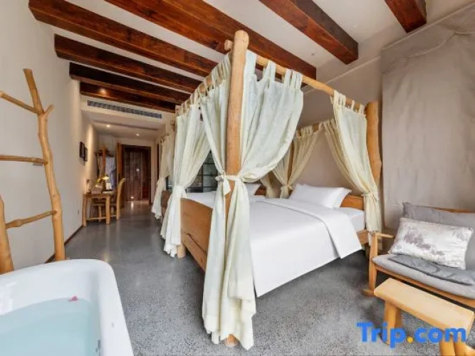 2 Bedrooms Suite