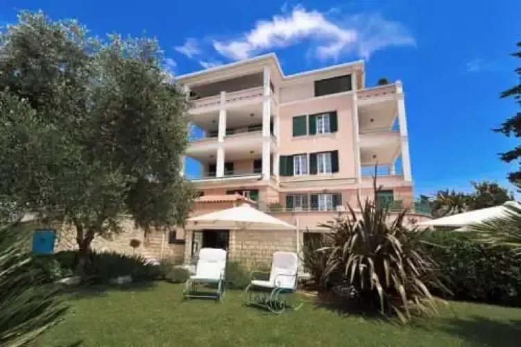 Villa Hrešć I