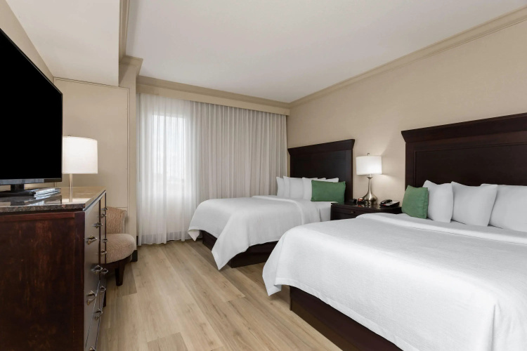 Hawthorn Extended Stay by Wyndham West Palm Beach Airport