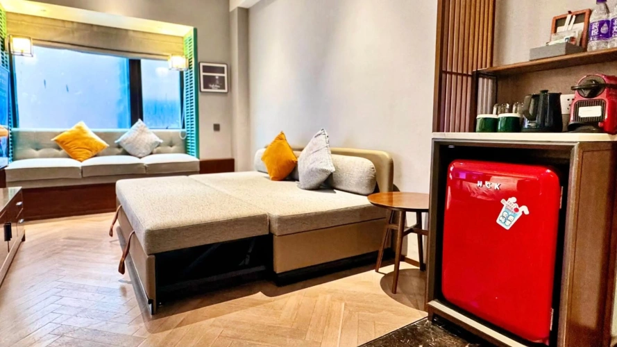 Guest rooms