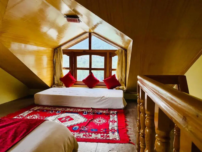 Snow Clad Riverview Hotel & Resort, Manali