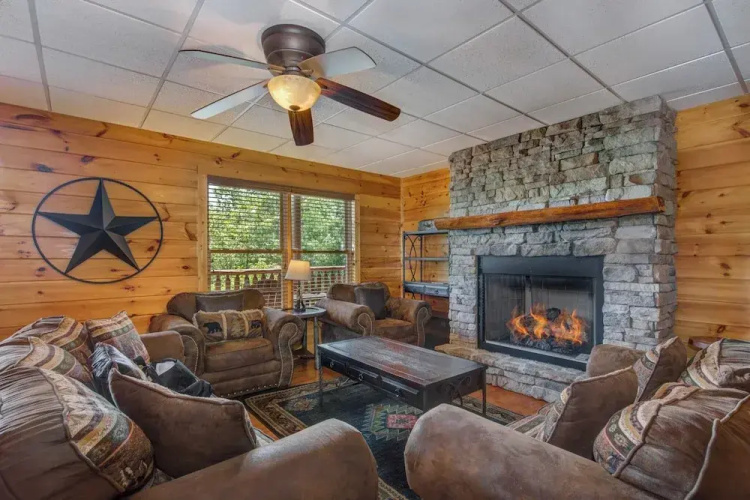 Dancing Bear Lodge