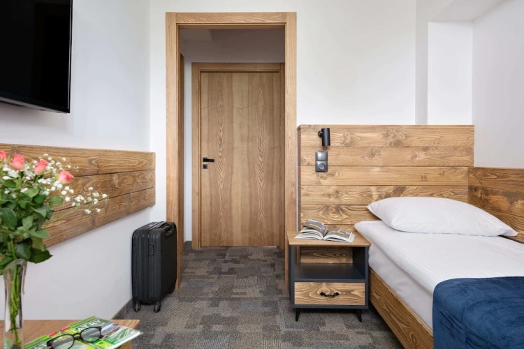 Standard Single room with balcony and with view