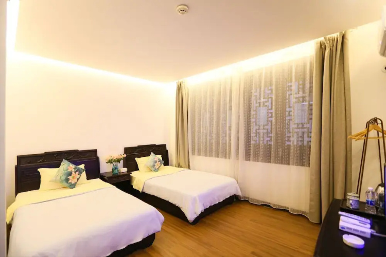 West street No 8 Inn