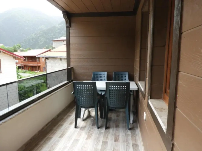 Apartment with mountain view