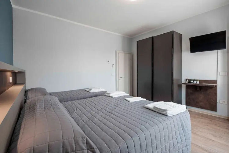 Urban Hotel