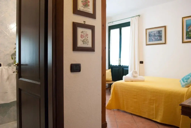 Villa Aurora