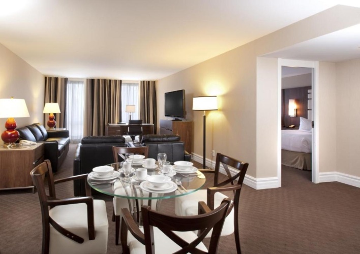 Deluxe Double Suite