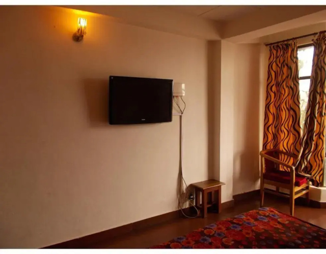 Hotel Mansarovar Palace