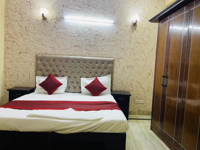 Hotel Comfort INN