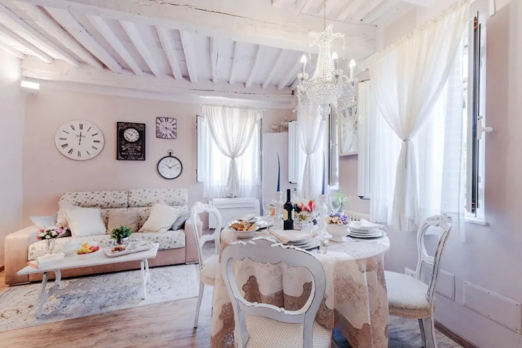 Casa Monique in Lucca