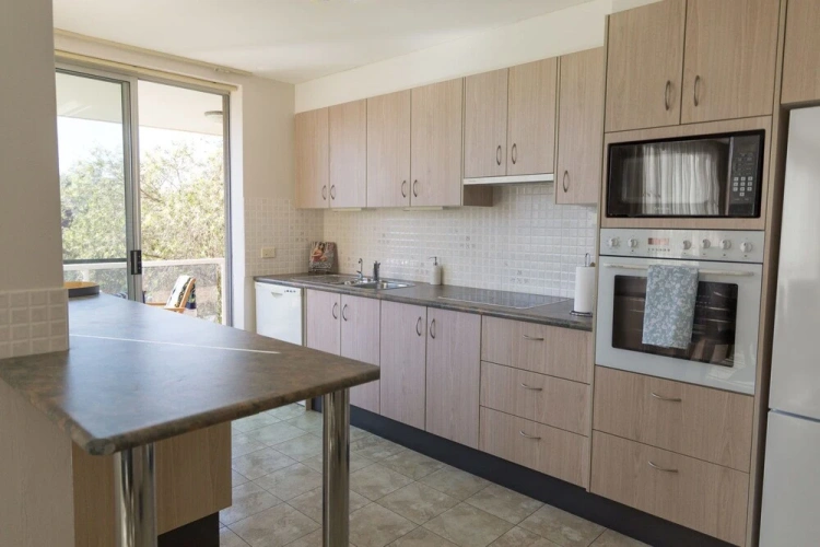 3 Bedrooms Apartment with balcony