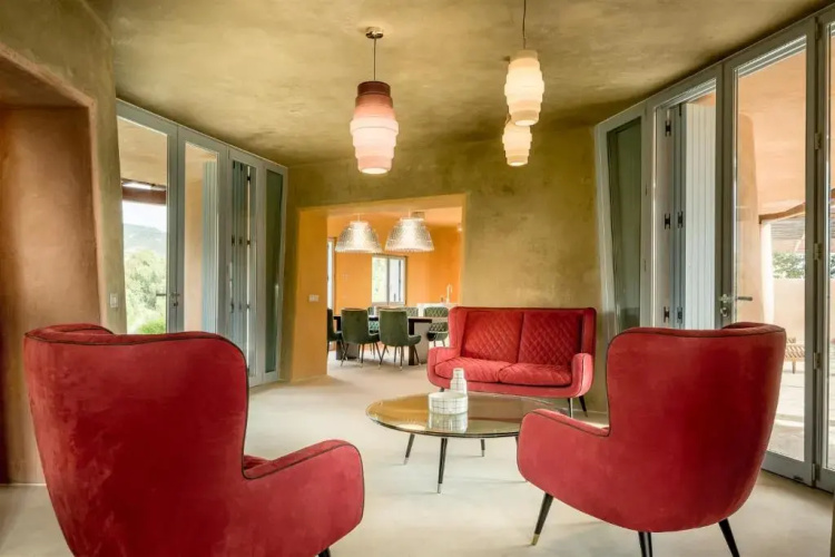 Is Molas Villas