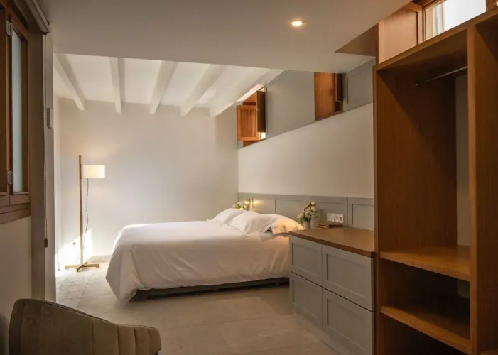 Vila Damunt Suites