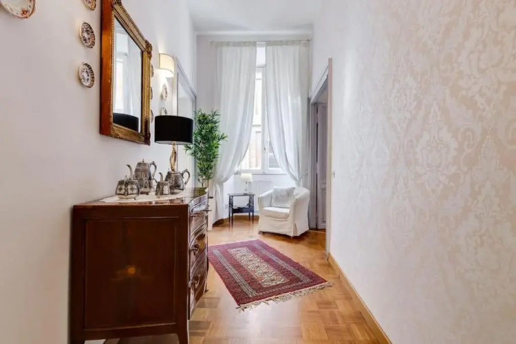 Pantheon Amazing Apartment