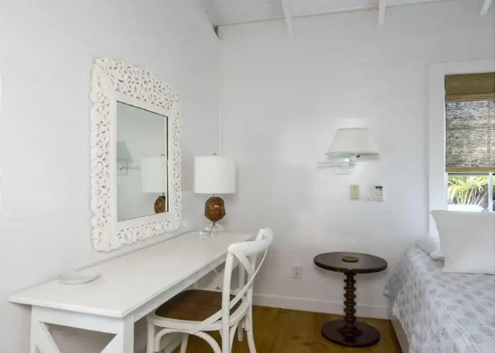 Palm Bluff by Eleuthera Vacation Rentals