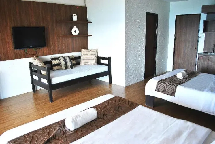 Twin Suite with balcony