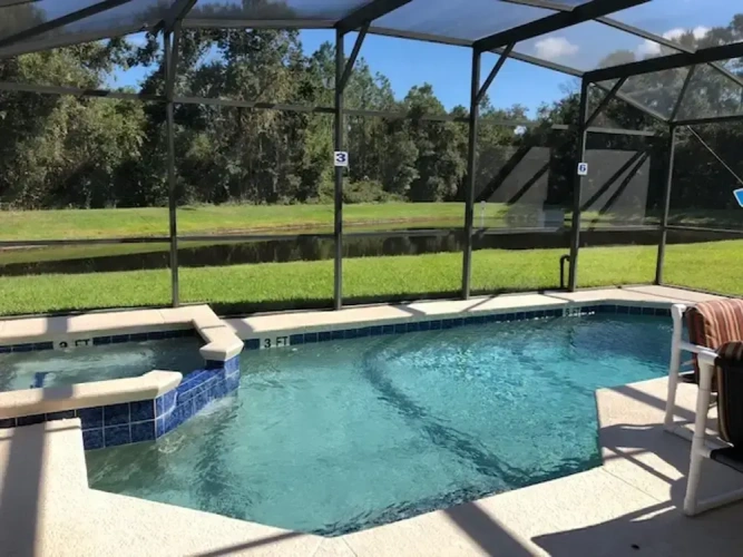 3 Bedrooms Villa