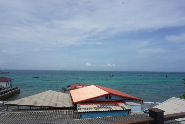 Standard Quadruple room with balcony and with sea view