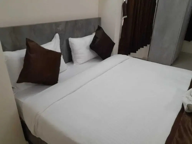 Opal Suite Rooms
