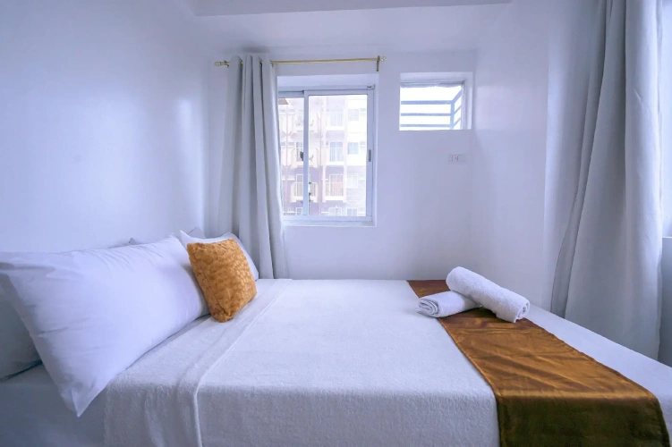 2 Bedrooms Standard Family room