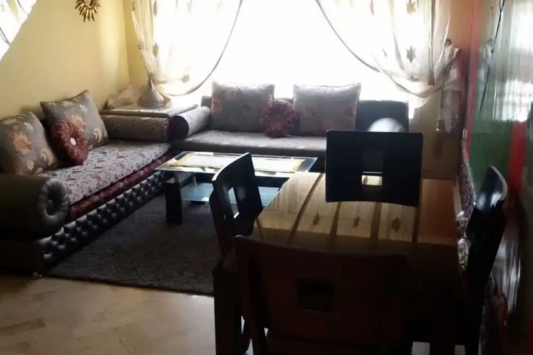 2 Bedrooms Apartment