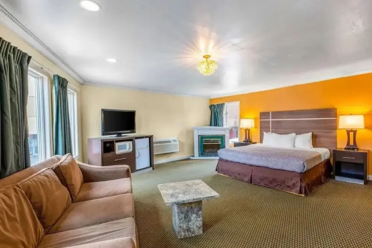 Econo Lodge Boardwalk