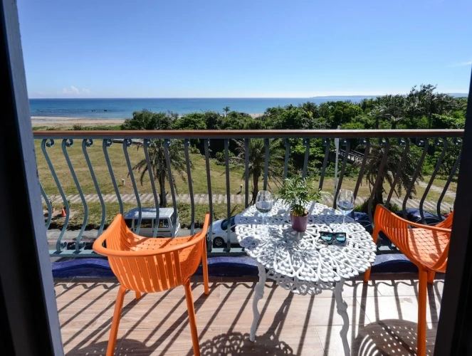 Standard Quadruple room with balcony and with sea view