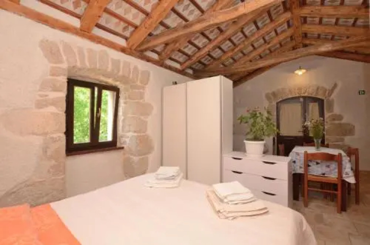 House Nadija