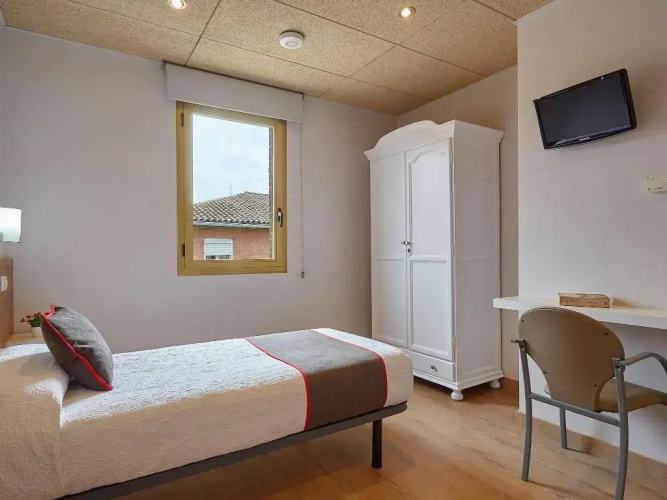 Hostal Nobadis