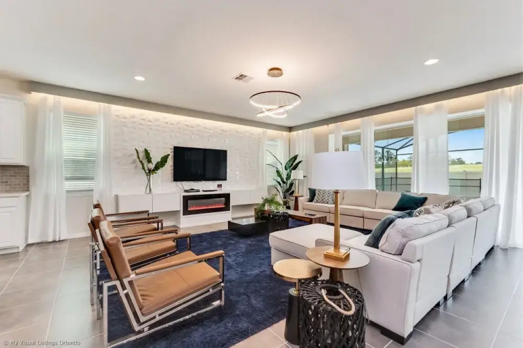 1580 Nassau Point Trail