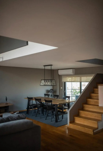 Minimal Brand New Loft next to Subway