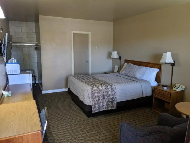 Economy Inn Elko