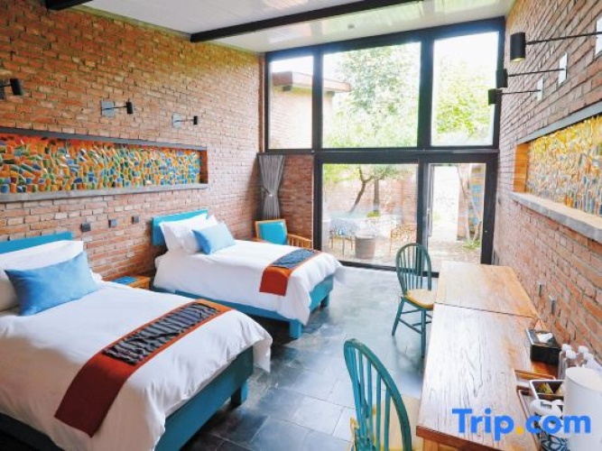 Standard Double room with courtyard view