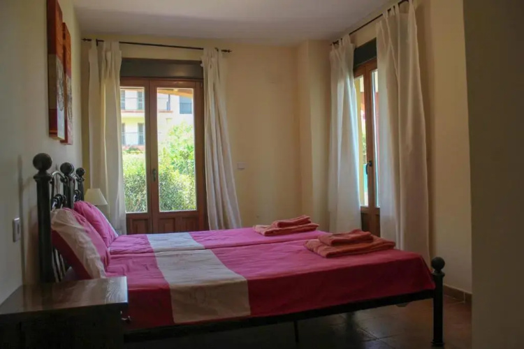 Haa001) Apartamento Moderno Con Jardín.