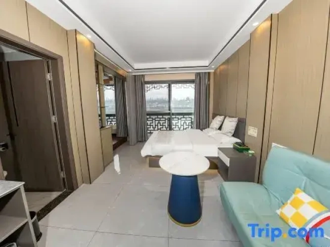 Double Family Suite with balcony and with river view