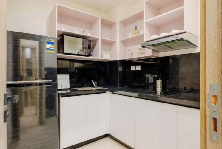 2 Bedrooms Apartment with city view